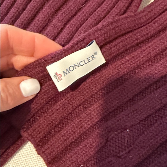 Moncler Deep Red Ribbed Scarf - Picture 2 of 2